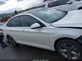 VW Jetta 1.5L I-4 DI, DOHC, VVT, TURBO, 158HP Front Wheel - 11200 € / 21905.30 лв. - 46753660 14