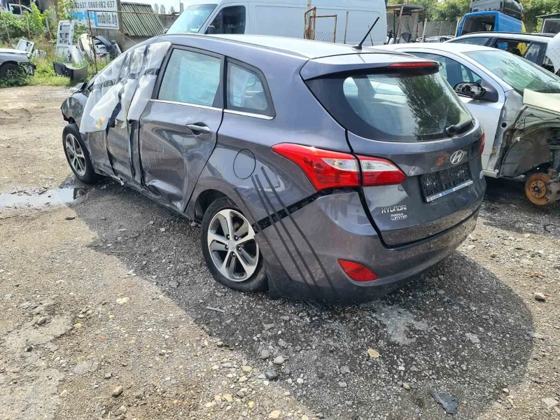 Hyundai I30 1.6 crdi, снимка 7 - Автомобили и джипове - 37828988