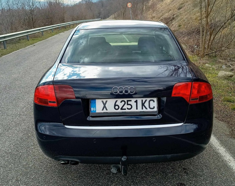 Audi A4 2.0 tdi 8v ПЕРФЕКТНА , снимка 5 - Автомобили и джипове - 46410401