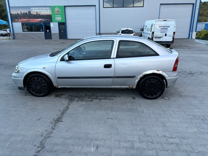 Opel Astra, снимка 6 - Автомобили и джипове - 47250954