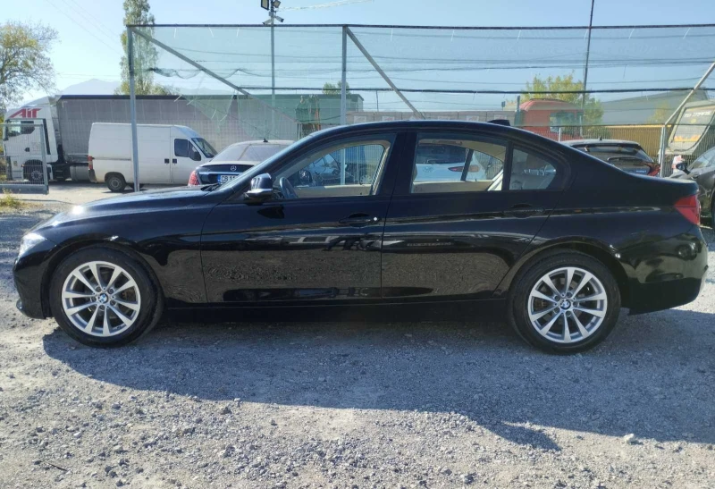 BMW 320 X Drive, снимка 8 - Автомобили и джипове - 47463506