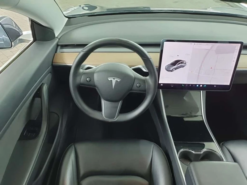 Tesla Model 3  4х4 Европейска Long Range, снимка 6 - Автомобили и джипове - 50370137