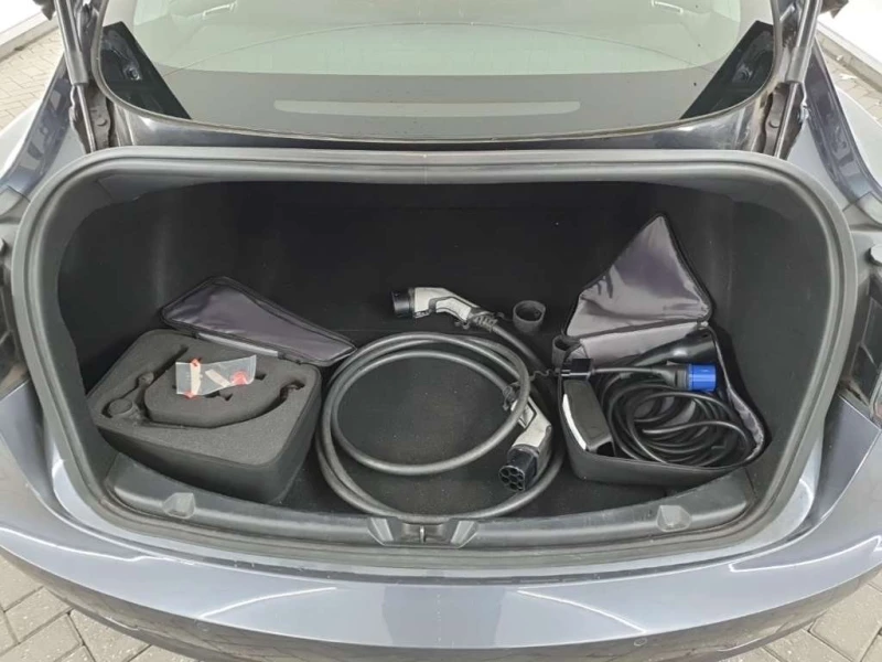 Tesla Model 3  4х4 Европейска Long Range, снимка 8 - Автомобили и джипове - 50370137