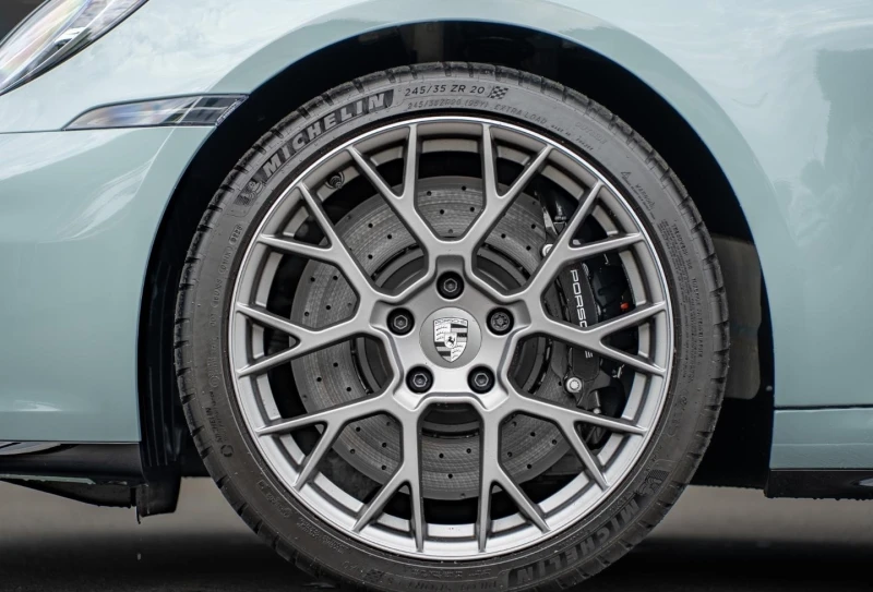 Porsche 911 992.2 CARRERA S/SPORT CHRONO/BOSE/PANO/MATRIX/, снимка 4 - Автомобили и джипове - 52402674