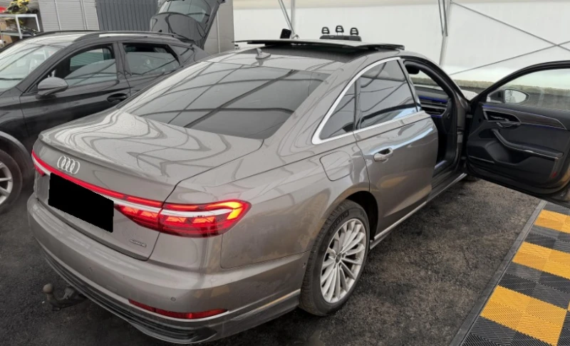 Audi A8 55 TFSI Quattro , снимка 3 - Автомобили и джипове - 52686519