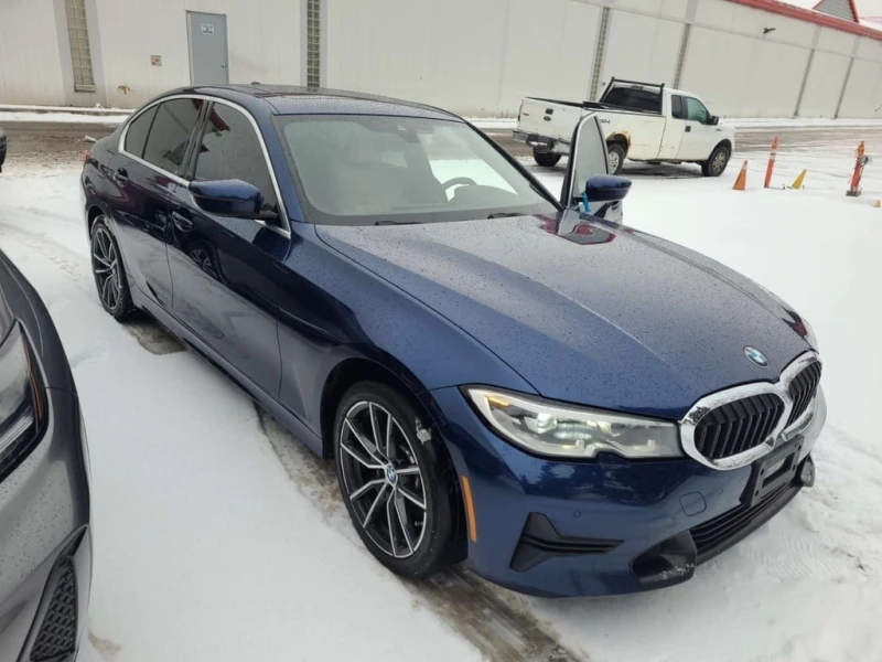 BMW 330 * xDrive * CARFAX * ЦЕНА ДО БГ, снимка 2 - Автомобили и джипове - 53091573