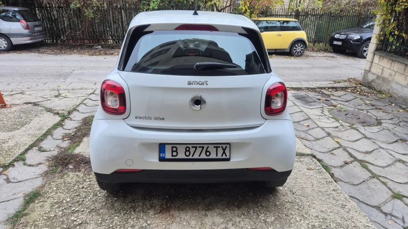 Smart Forfour, снимка 8 - Автомобили и джипове - 53131654
