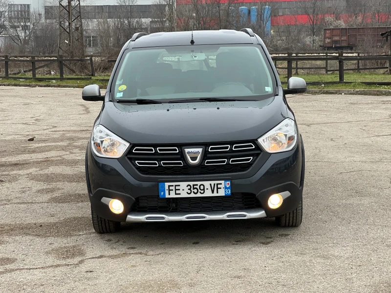 Dacia Lodgy 1.5 dCi 116кс евро6 7места , снимка 3 - Автомобили и джипове - 53212981
