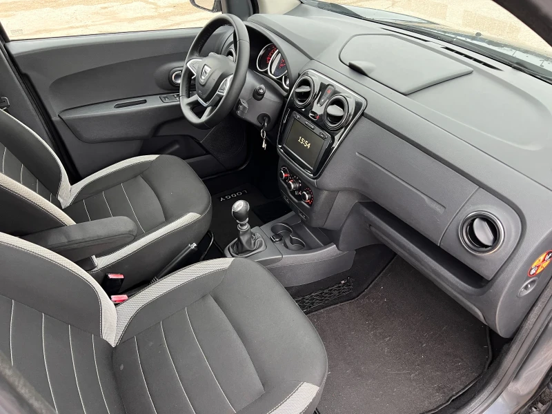 Dacia Lodgy 1.5 dCi 116кс евро6 7места , снимка 13 - Автомобили и джипове - 53212981