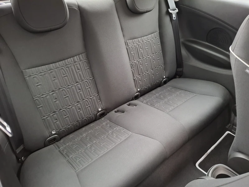 Fiat 500e НОВ, снимка 12 - Автомобили и джипове - 53570673