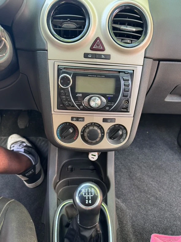 Opel Corsa D - изображение 10