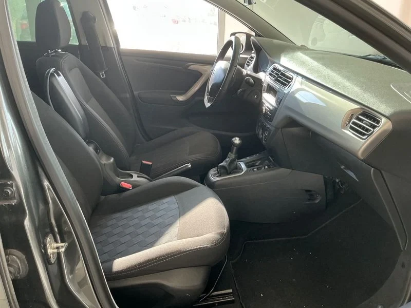 Citroen C-Elysee 1.6 Blue-HDi Exclusive, снимка 3 - Автомобили и джипове - 55467796