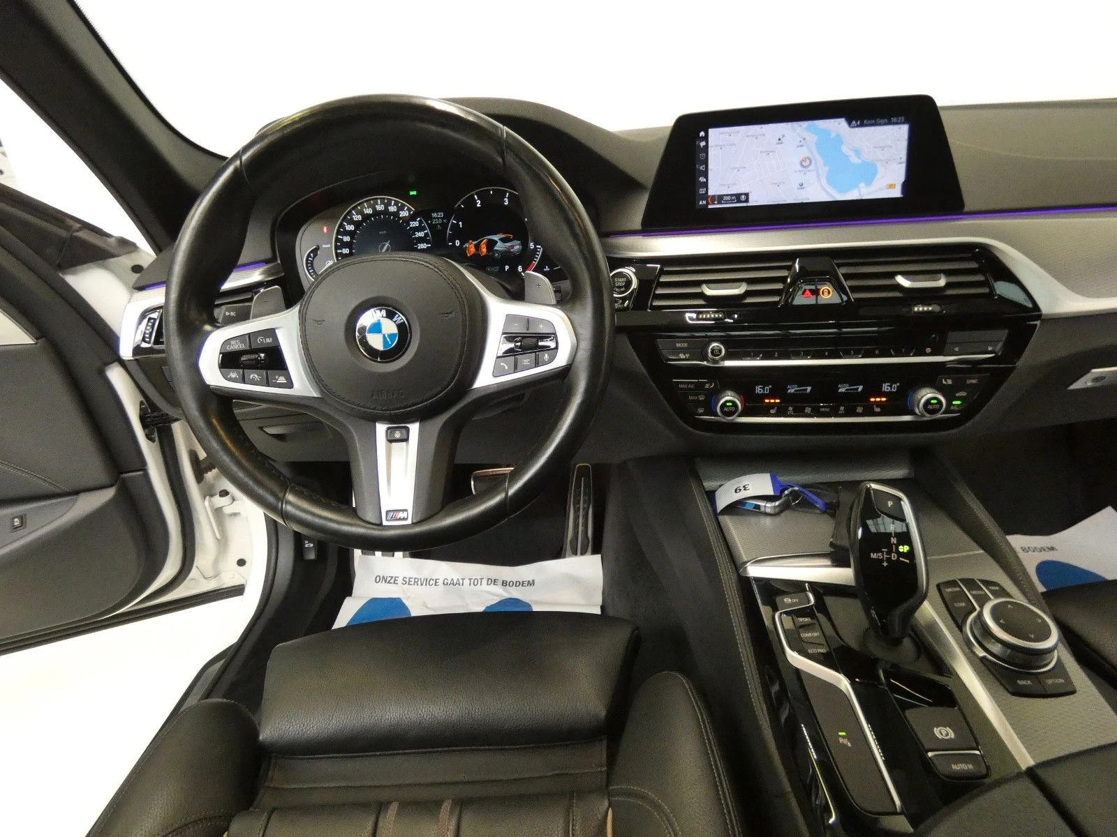 BMW 530 xDRIVE/M-SPORT/265HP/HUD/LED/ACC/AMBIENT/447b - изображение 8