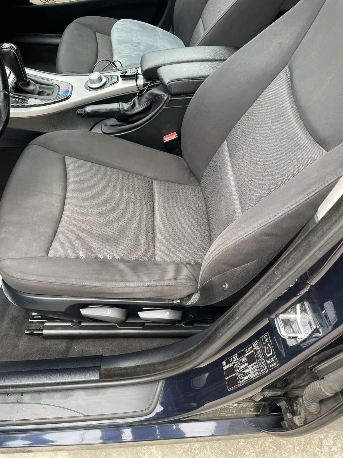 BMW 320 Automatic, NAVI - изображение 4