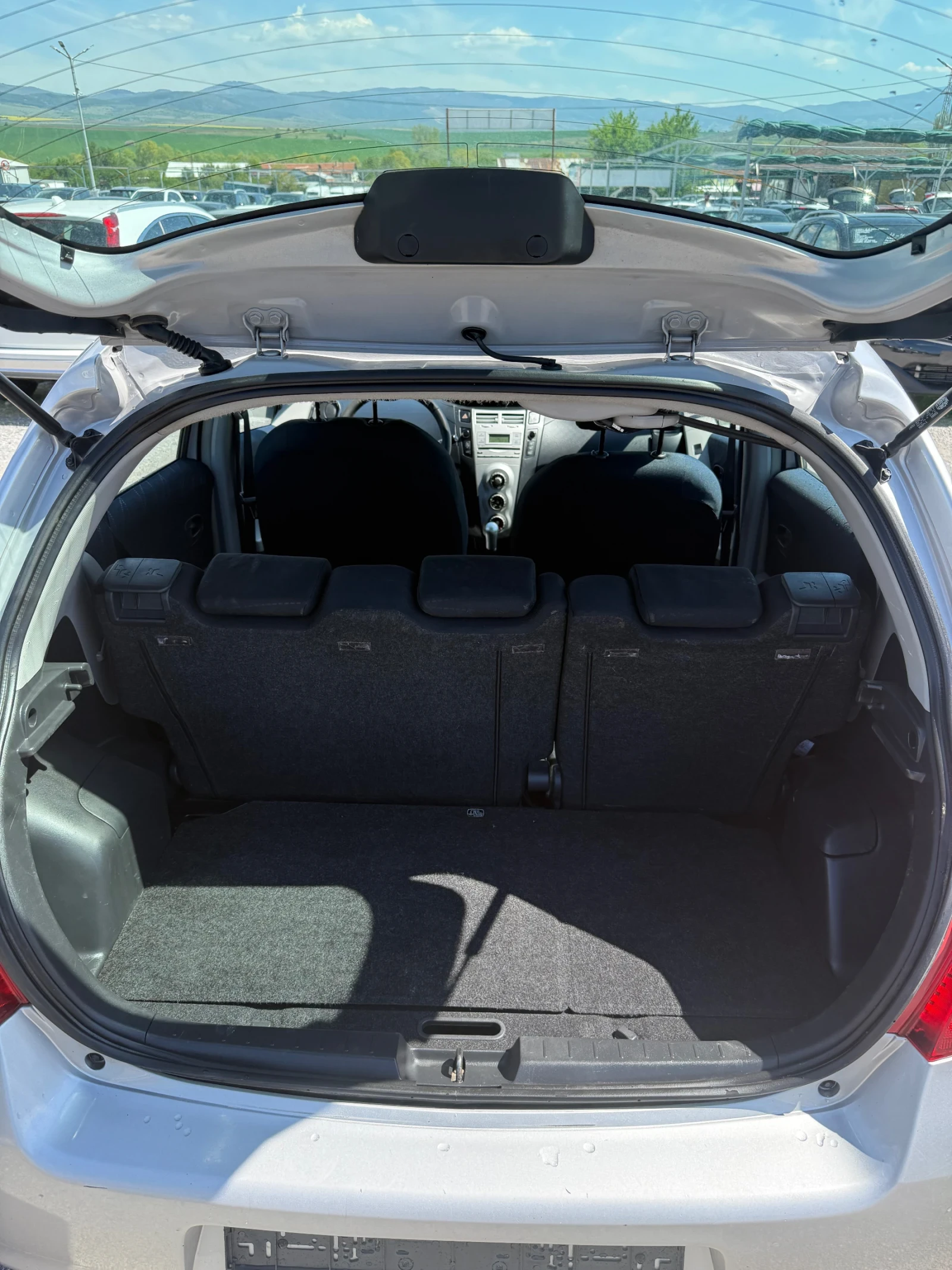 Toyota Yaris 1.4 D4D - изображение 7