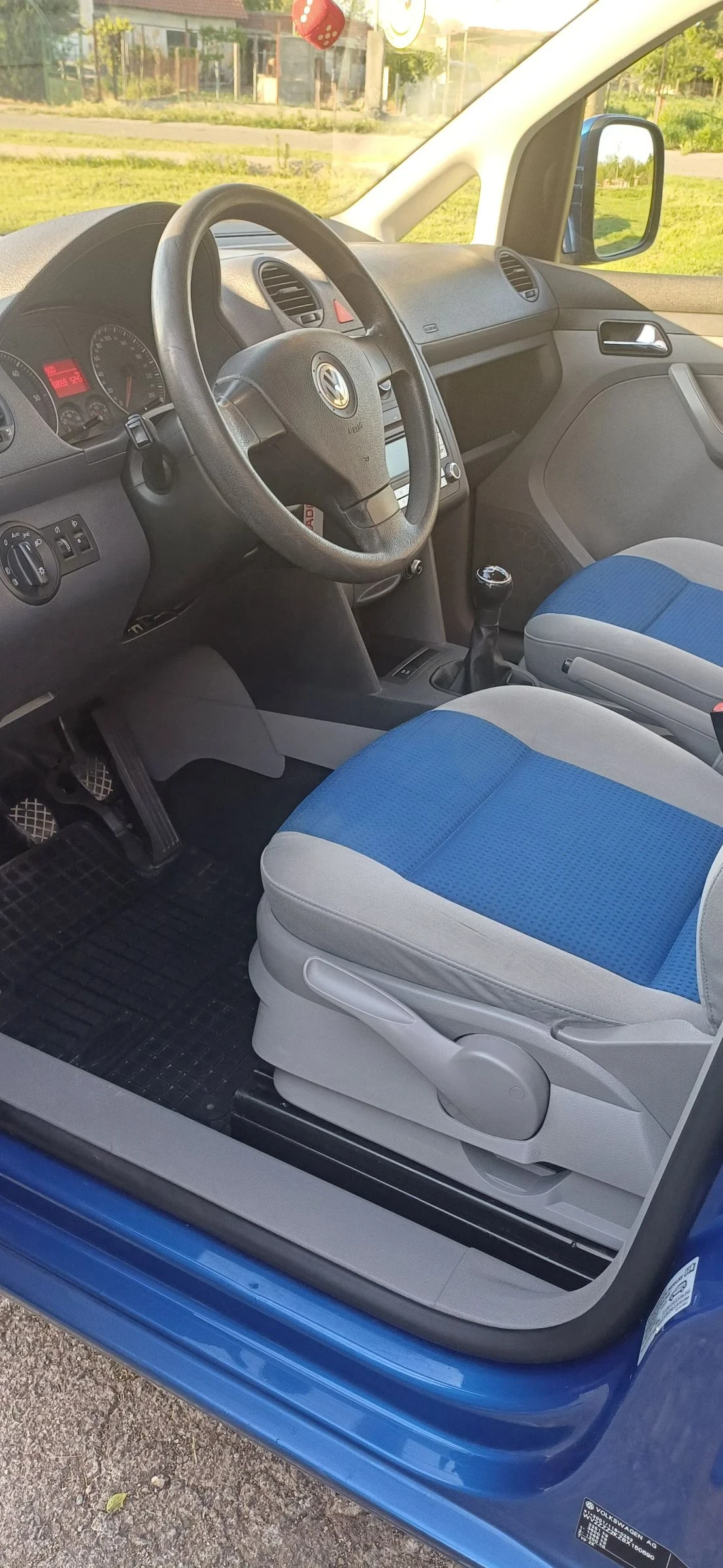 VW Caddy  - изображение 9