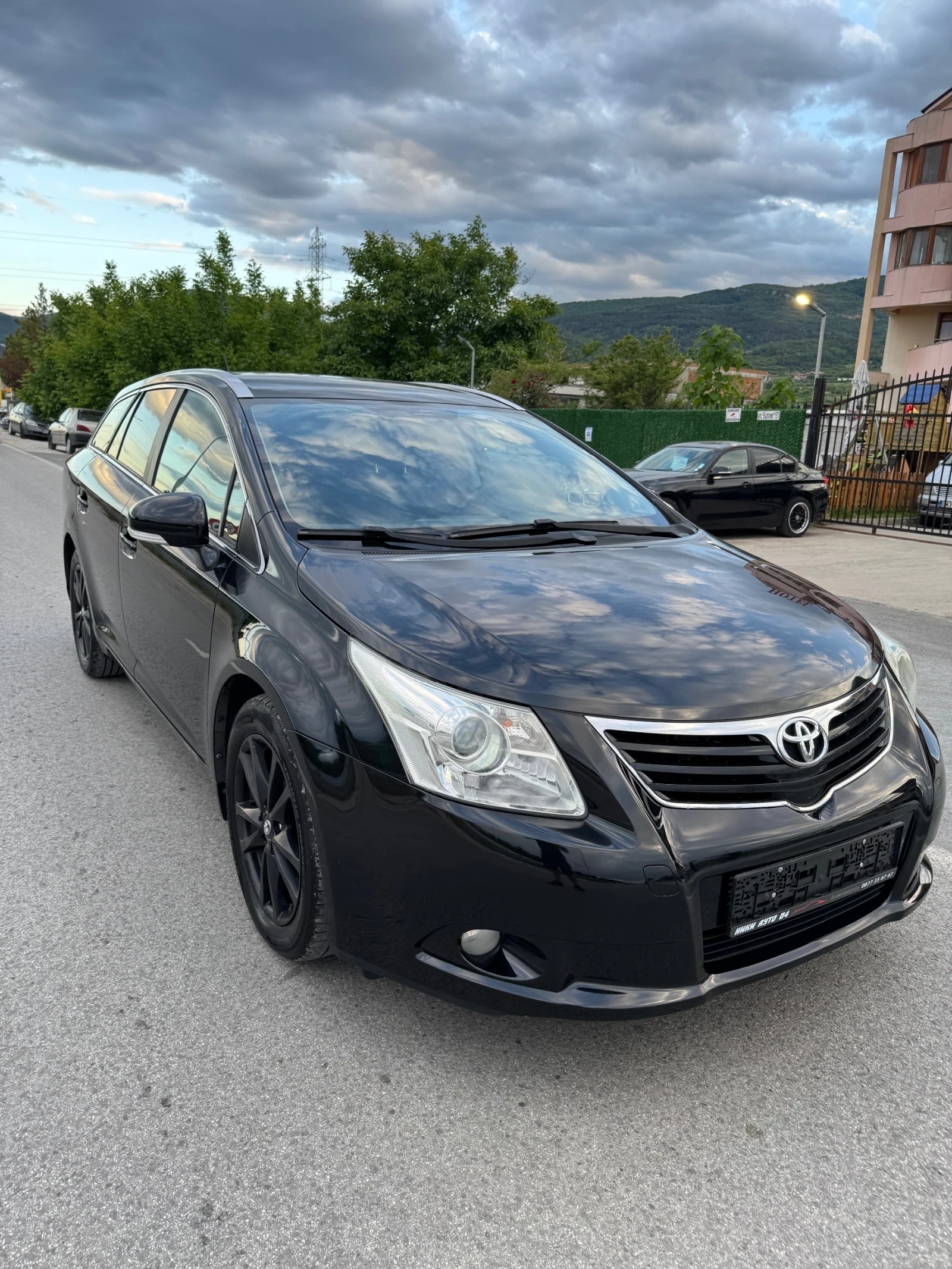 Toyota Avensis  - изображение 3