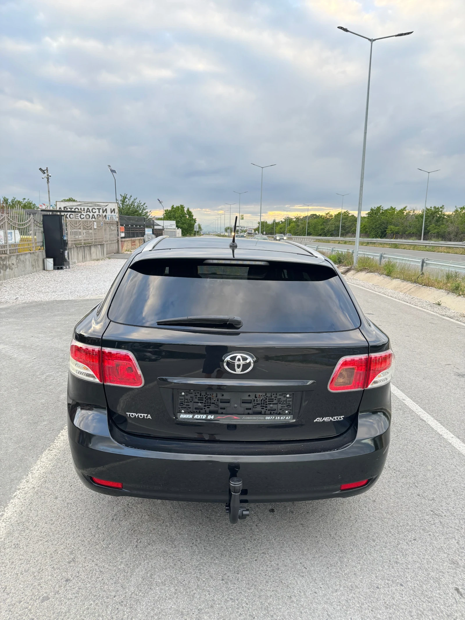 Toyota Avensis  - изображение 6