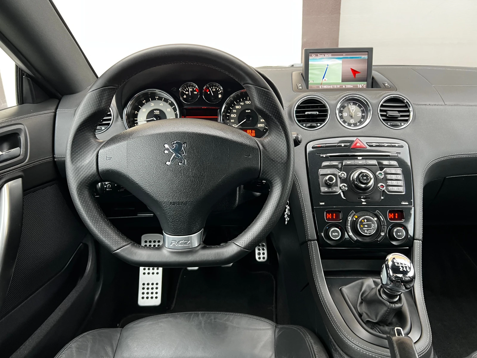 Peugeot RCZ 1.6 i TURBO 200 КС. NAVI КОЖА ПАМЕТ 6СК EURO5B  - изображение 7