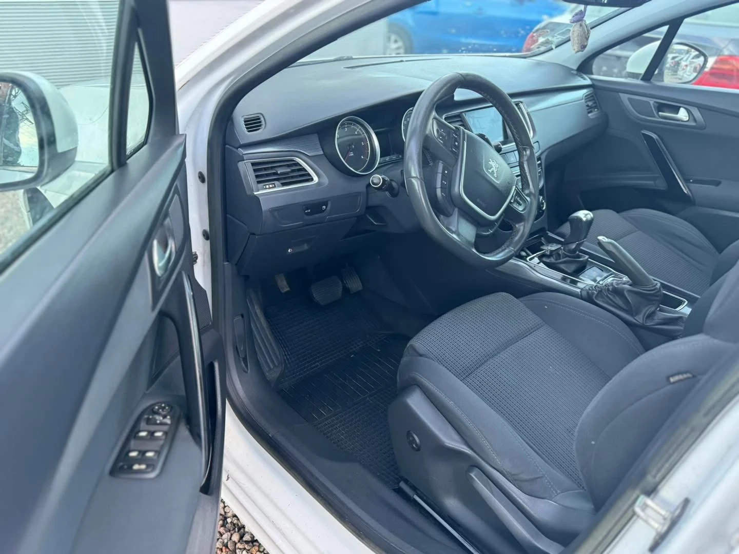 Peugeot 508 Комби - изображение 7