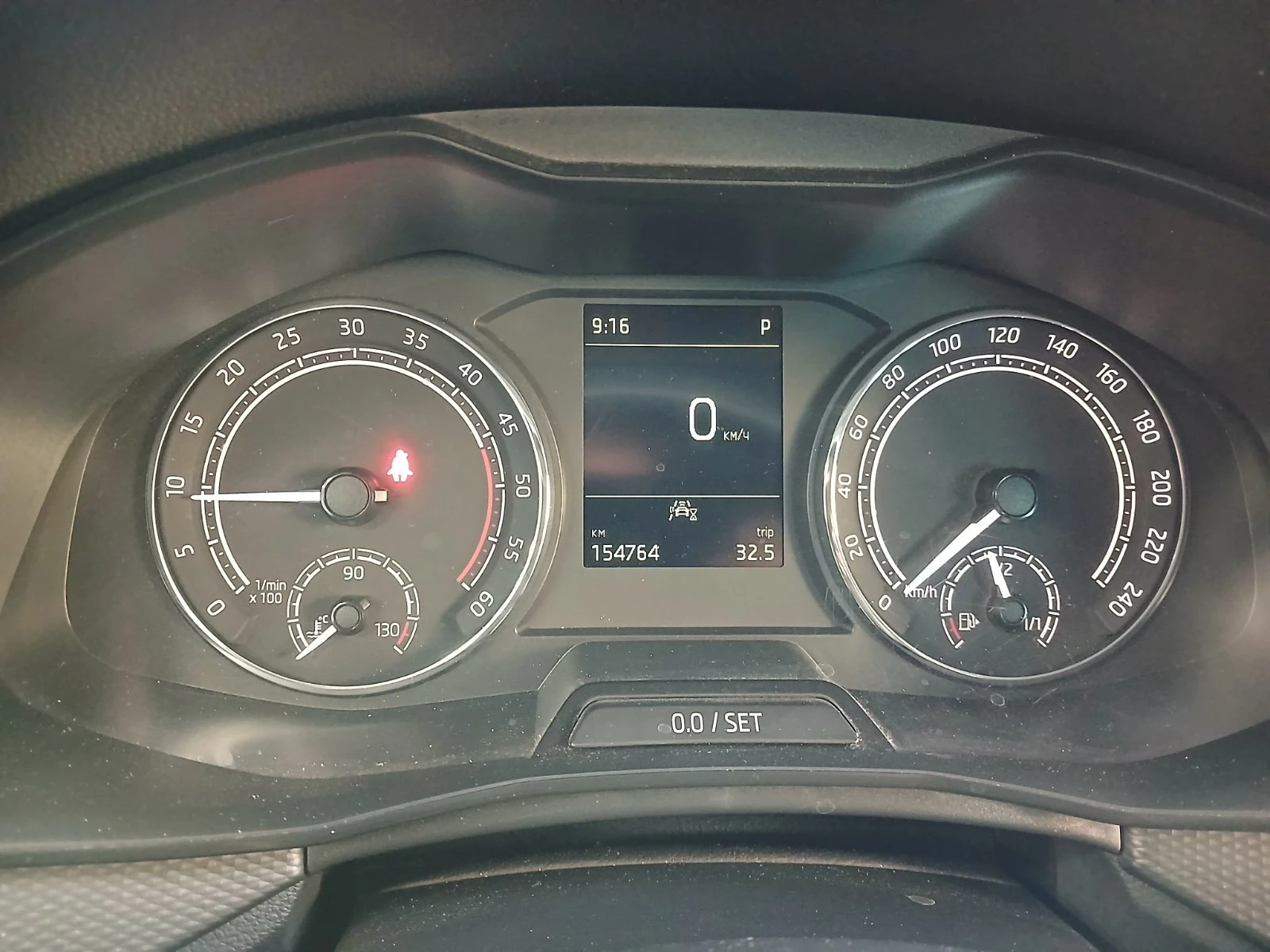 Skoda Scala AMBITION 1, 6 TDI 116 к.с. 7-степенна автоматична - изображение 8