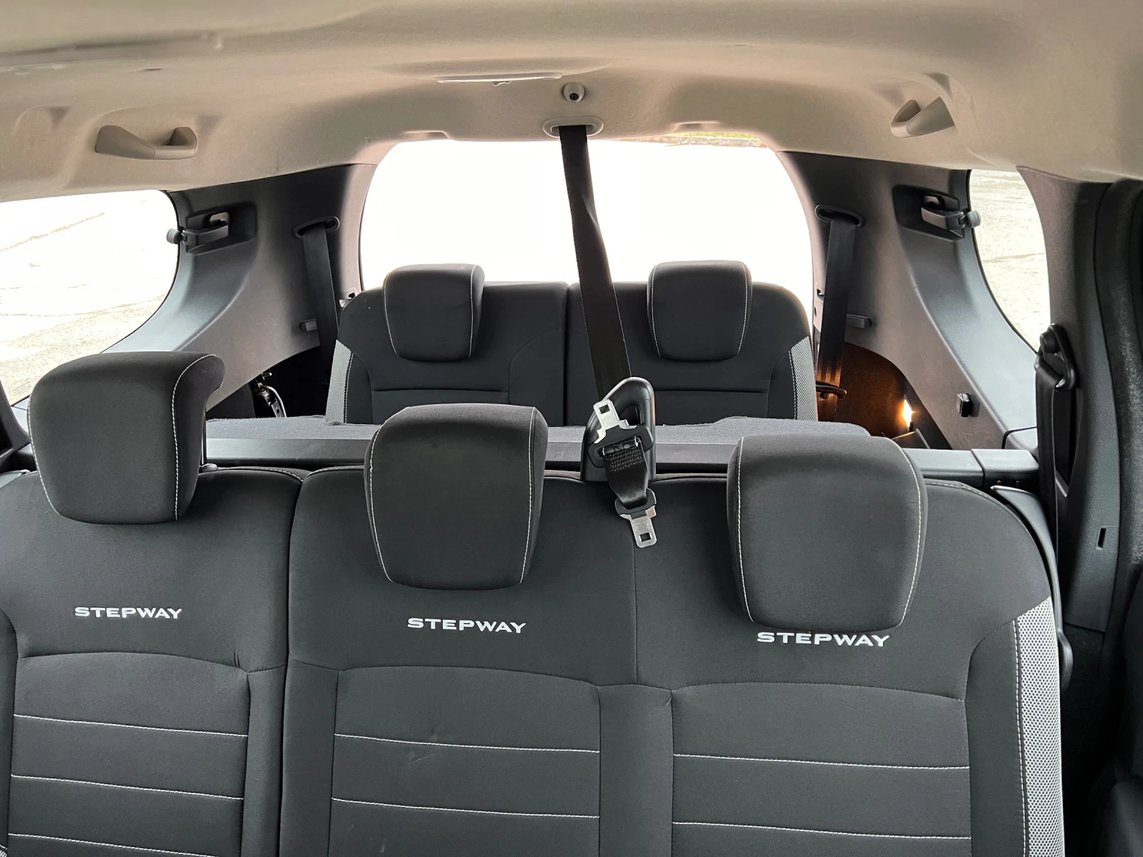 Dacia Lodgy 1.5 dCi 116�� ����6 7�����  | Mobile.bg � ����������� 15