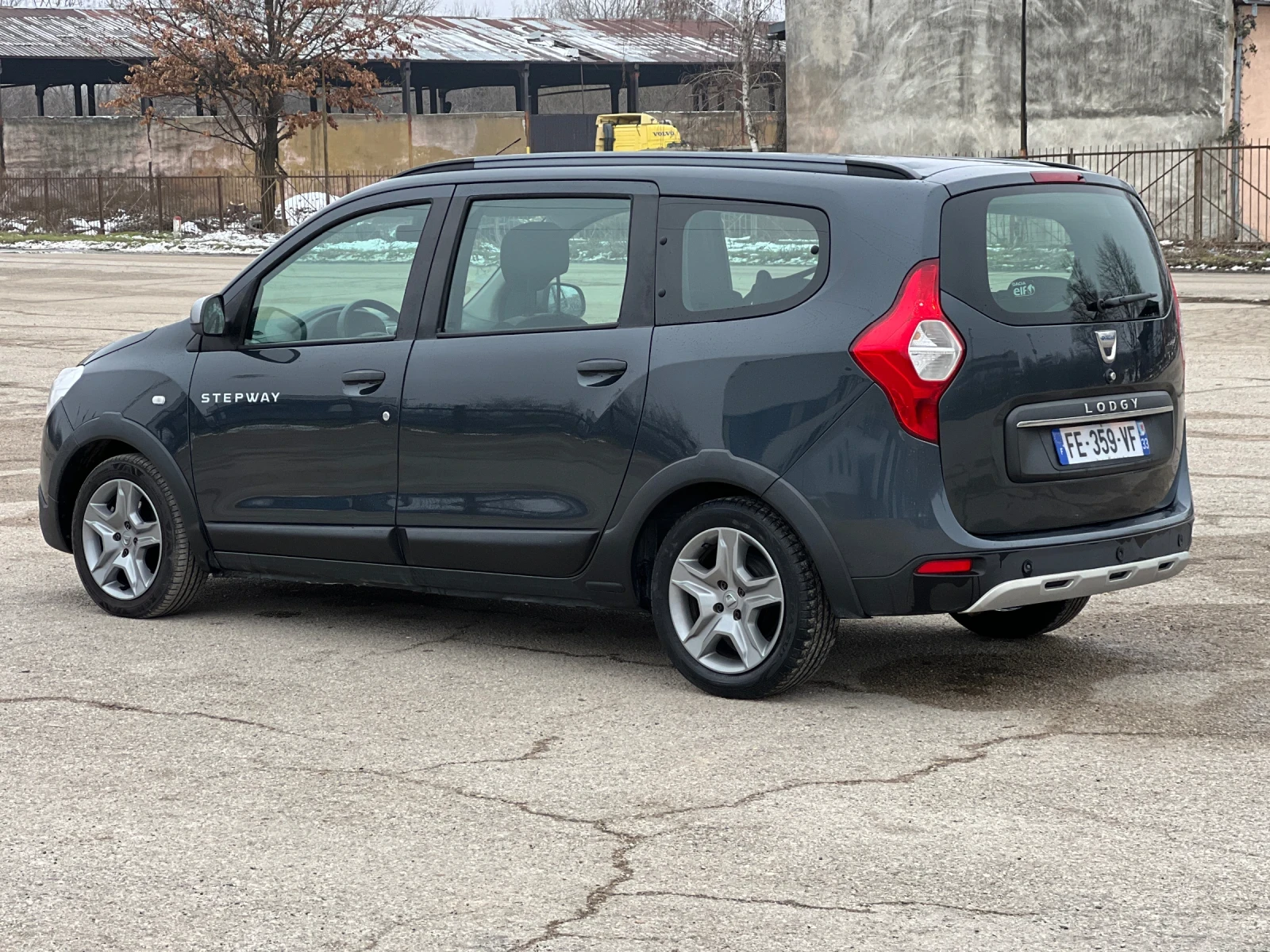 Dacia Lodgy 1.5 dCi 116кс евро6 7места  - изображение 6