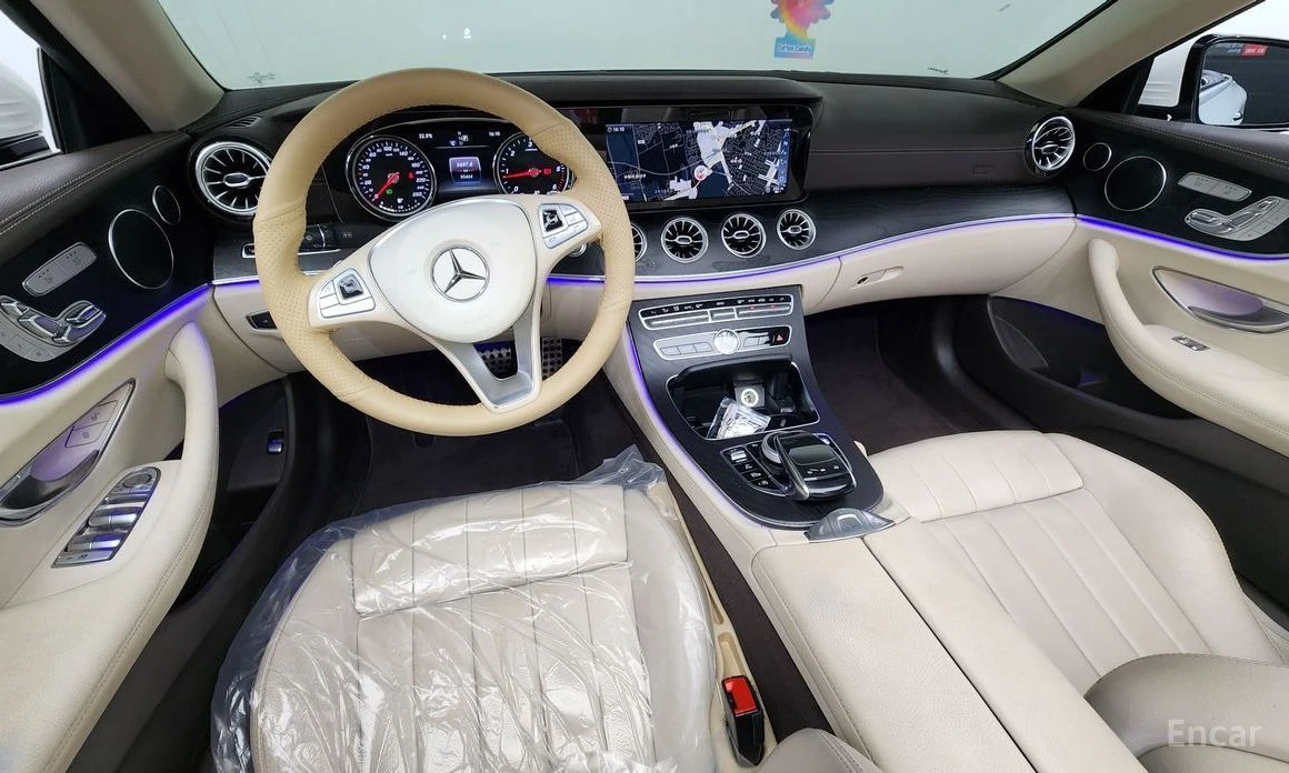 Mercedes-Benz E 220  - изображение 7