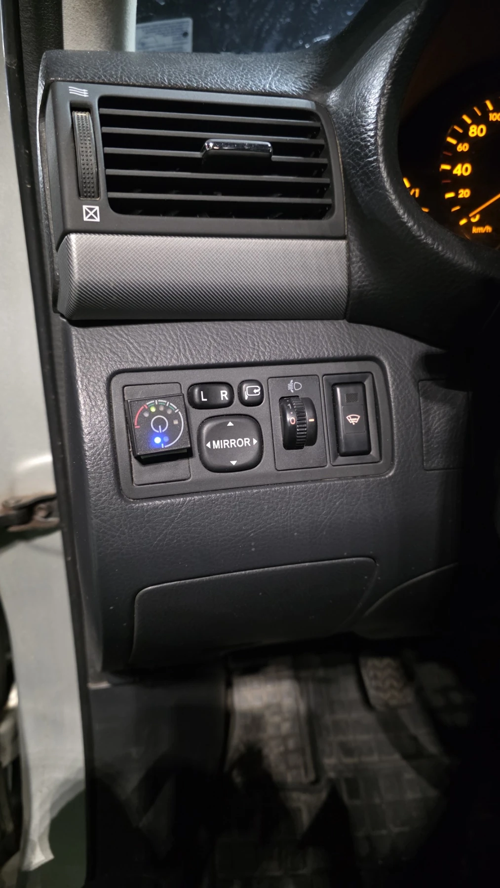 Toyota Avensis 1, 8 ��� ������ �������� /������� | Mobile.bg � ����������� 10