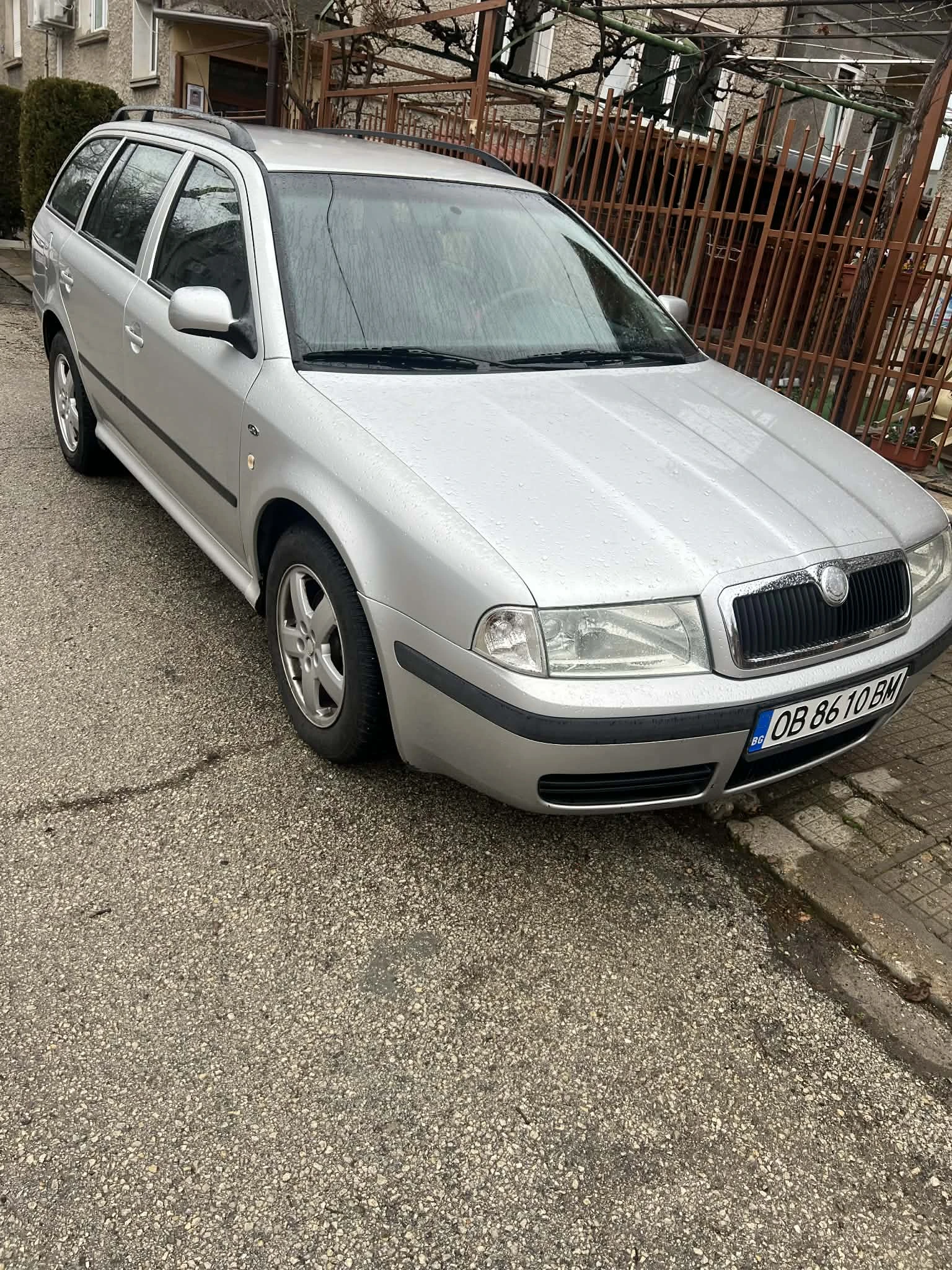 Skoda Octavia, снимка 2 - Автомобили и джипове - 53961631