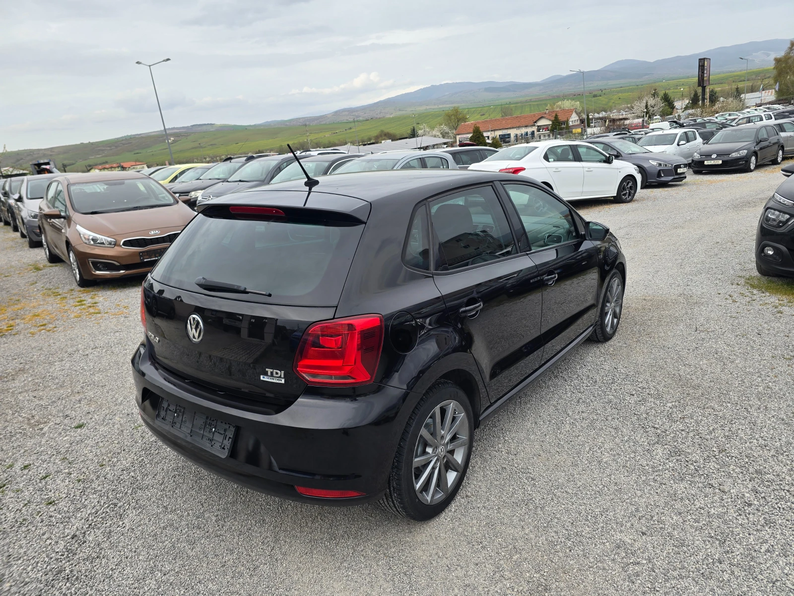 VW Polo 1.4TDI-75k.c.-NAVI-ITALIA, снимка 5 - Автомобили и джипове - 54218986