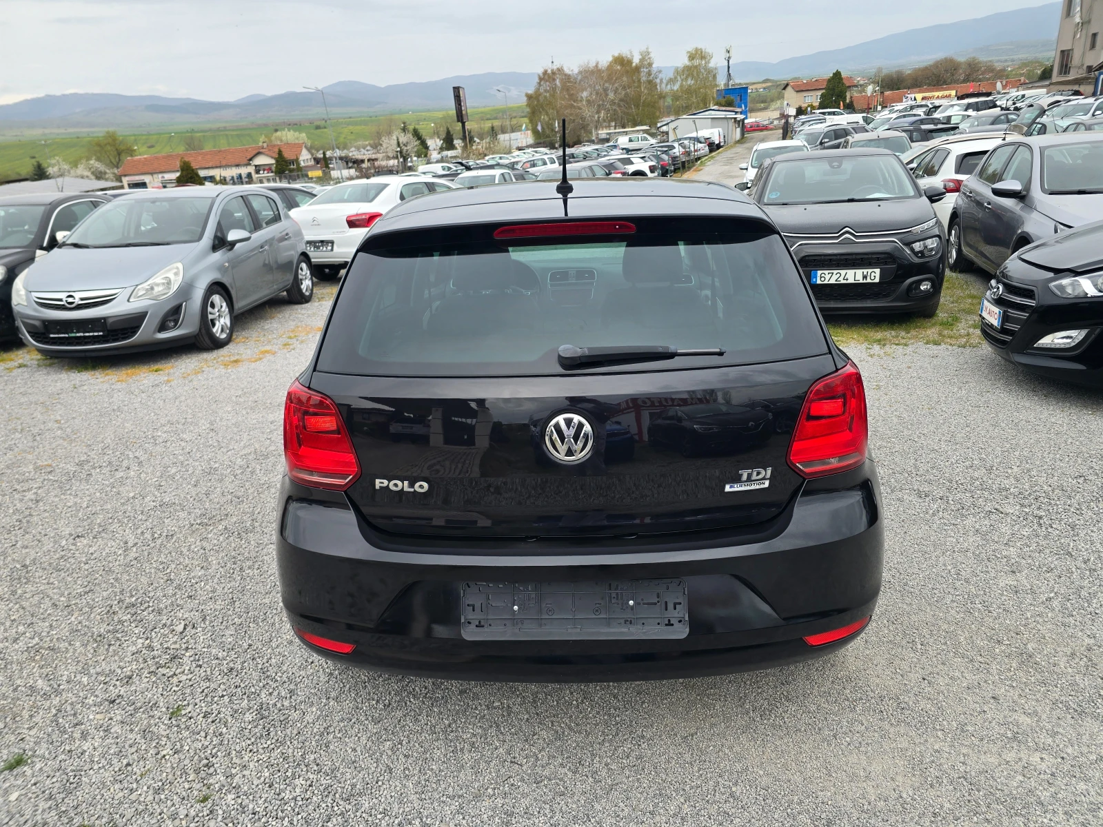 VW Polo 1.4TDI-75k.c.-NAVI-ITALIA, снимка 6 - Автомобили и джипове - 54218986