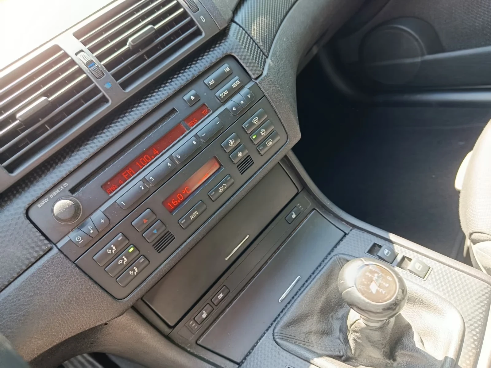BMW 330 M-Pack OEM 6, снимка 6 - Автомобили и джипове - 54799696