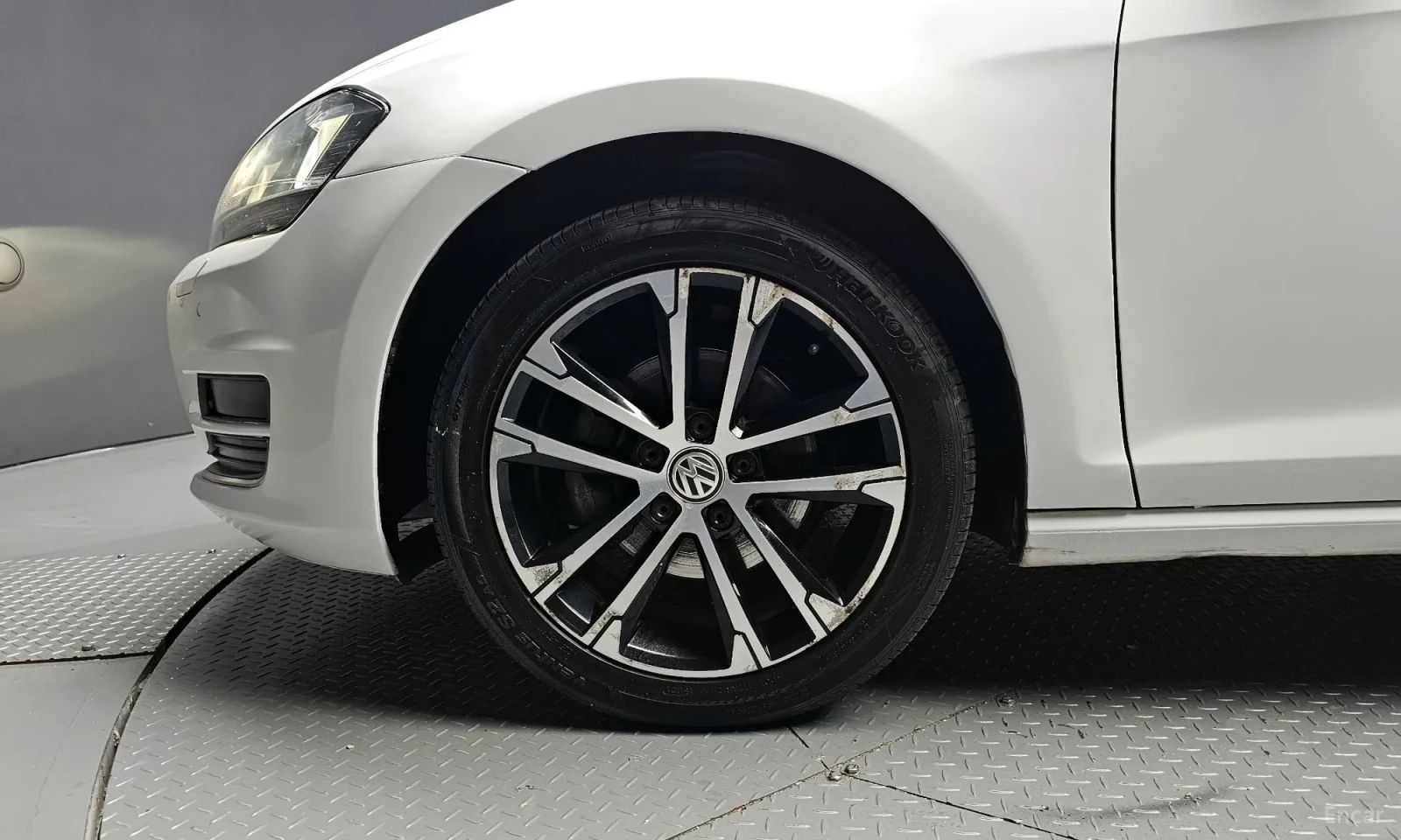 VW Golf FULL* PREMIUM* 135000KM!!!, снимка 5 - Автомобили и джипове - 55062643