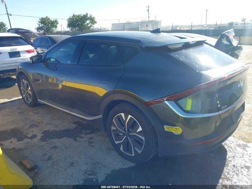 Kia EV6 Light, снимка 2 - Автомобили и джипове - 55559827