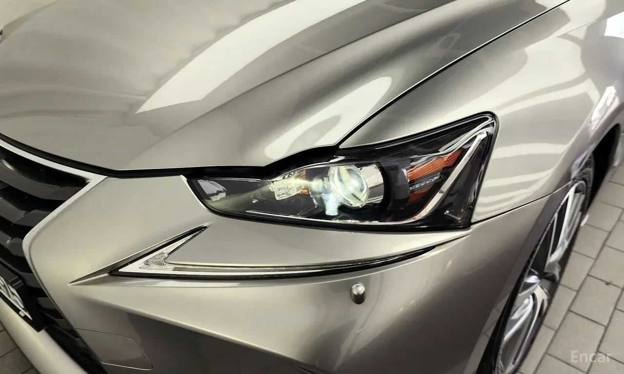 Lexus IS 300 Supreme * �������� * ���� | Mobile.bg � ����������� 4