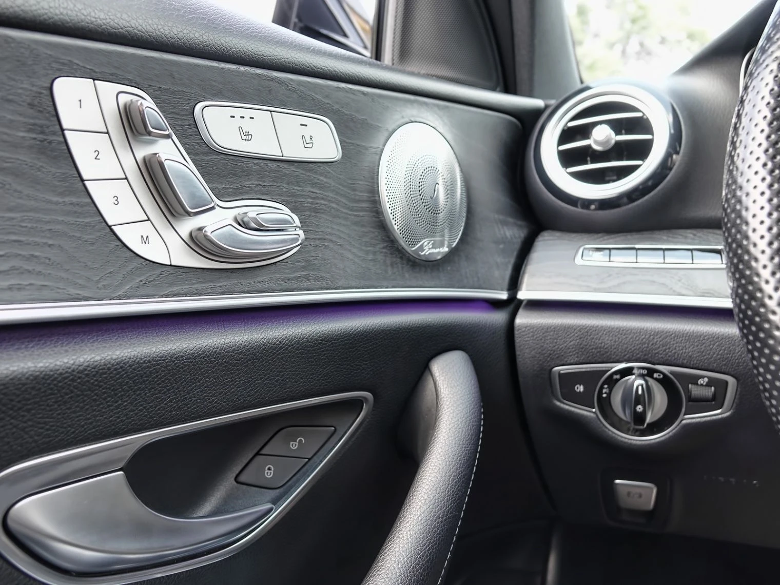 Mercedes-Benz E 400 W213 AMG pack 333к.с., снимка 11 - Автомобили и джипове - 55911733