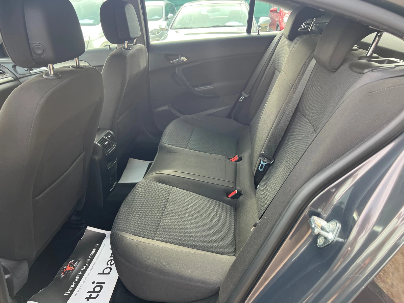 Opel Insignia 2, 0CDTI ECOflex, снимка 13 - Автомобили и джипове - 56514965