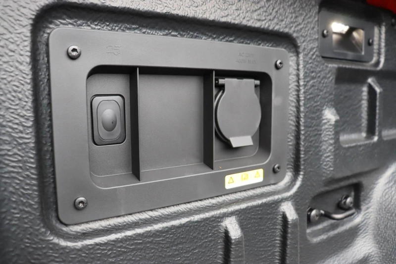 Ford Ranger RAPTOR/3.0 ECOBOOST/360/B&O/MATRIX/KEYLESS/, снимка 17 - Автомобили и джипове - 51285524