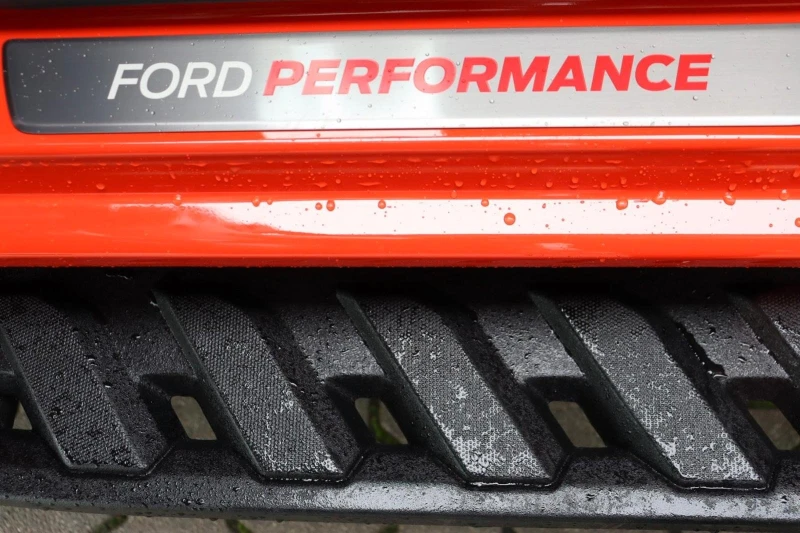 Ford Ranger RAPTOR/3.0 ECOBOOST/360/B&O/MATRIX/KEYLESS/, снимка 7 - Автомобили и джипове - 51285524