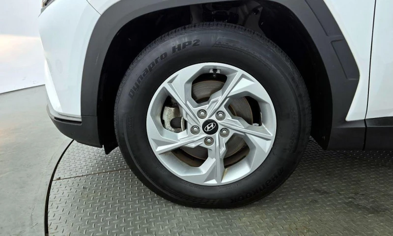 Hyundai Tucson Diesel 2.0 2WD Modern * НАЙ-ДОБРА ЦЕНА В БЪЛГАРИЯ*, снимка 5 - Автомобили и джипове - 52046200