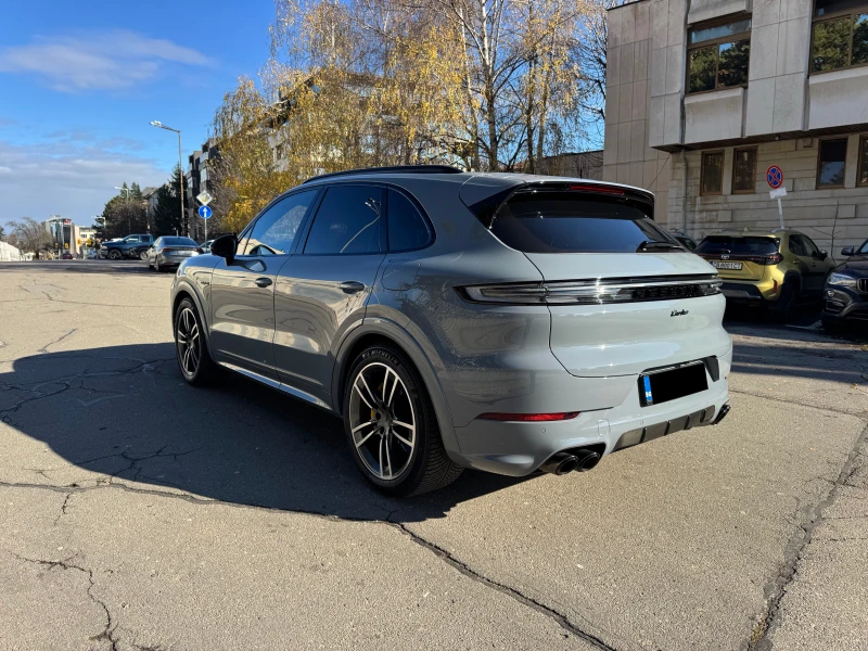 Porsche Cayenne Turbo E-Hybrid Carbon Design Burmester , снимка 5 - Автомобили и джипове - 52626350