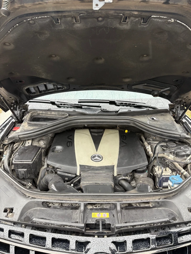 Mercedes-Benz ML 350 Гаранция на мотора;Сервизна история;AMG пакет;Full, снимка 17 - Автомобили и джипове - 52909296