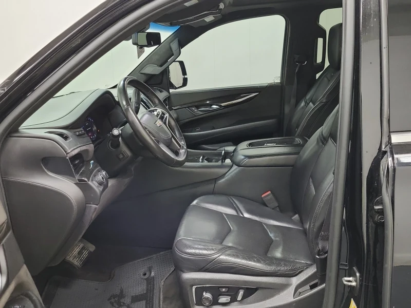 Cadillac Escalade PLATINUM * * CARFAX * * АВТО КРЕДИТ * * , снимка 5 - Автомобили и джипове - 53214883