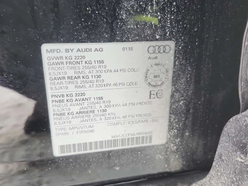 Audi Q3 * PROGRESSIV * ПОДГРЕВ * ПАНОРАМА * ДВА КЛЮЧА, снимка 16 - Автомобили и джипове - 53558544