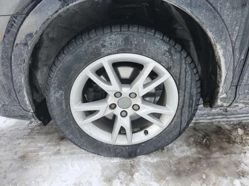 Audi Q3 * PROGRESSIV * ПОДГРЕВ * ПАНОРАМА * ДВА КЛЮЧА, снимка 6 - Автомобили и джипове - 53558544