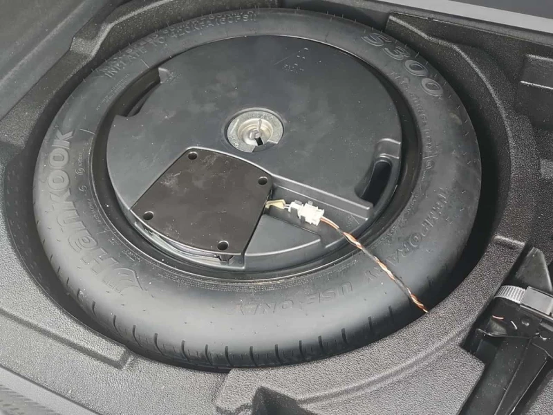 Audi Q3 * PROGRESSIV * ПОДГРЕВ * ПАНОРАМА * ДВА КЛЮЧА, снимка 14 - Автомобили и джипове - 53558544