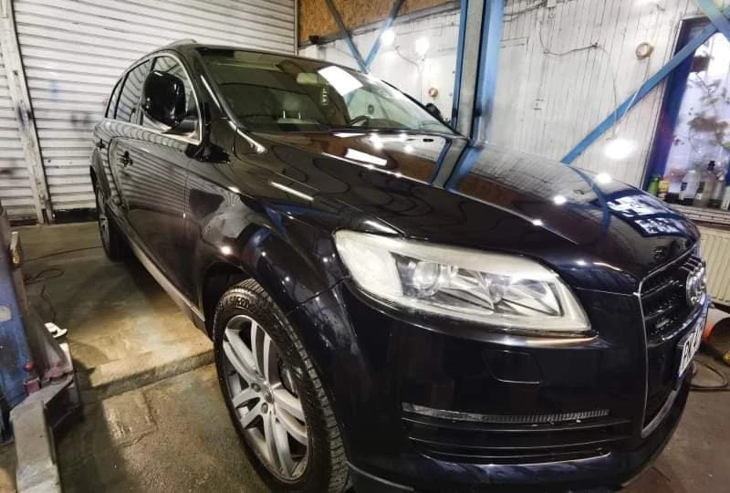 Audi Q7, снимка 7 - Автомобили и джипове - 46918112