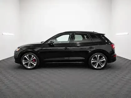 Audi SQ5 quattro Technik* АвтоКредит * (Цена до БГ), снимка 3 - Автомобили и джипове - 55630597