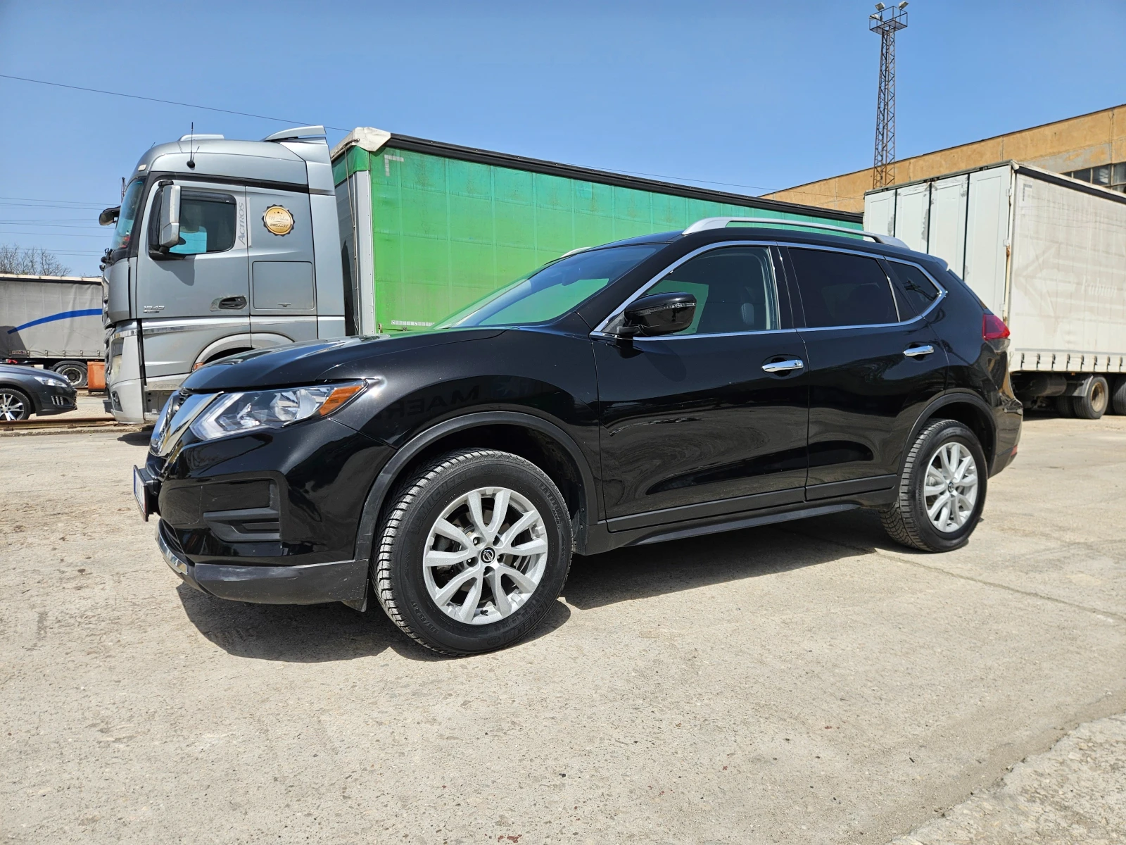 Nissan X-trail 2.5  4x4 - изображение 4